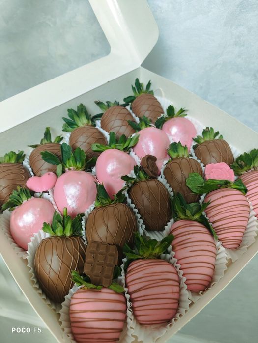 Клубника в шоколаде Подарок Круглосуточно Алматы