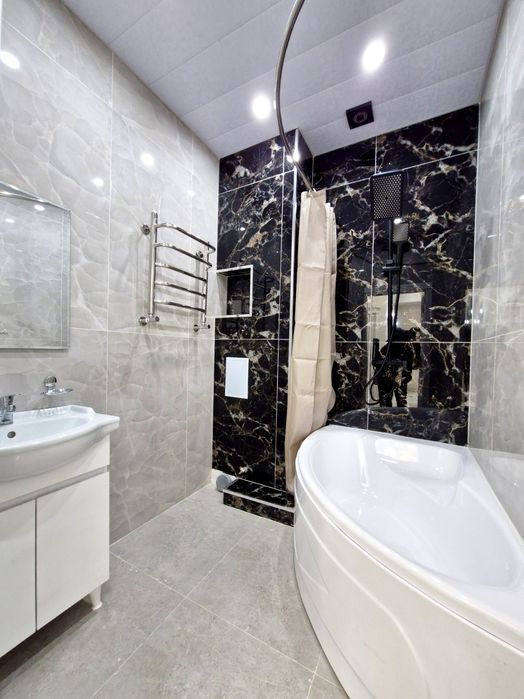 3х комнатная без глухих комнат 85м² на 4 этаже в Новостройке с Лифтом