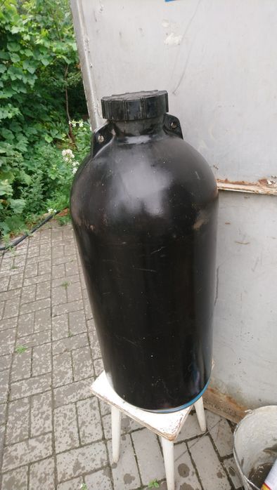 Продам бидон 60 литров