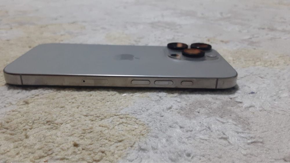 Айфон 16 про шнур чехол