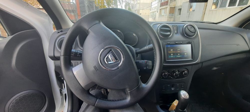 Logan 2015 fabricatie euro 5 aer conditionat, functioneaza ca noua...