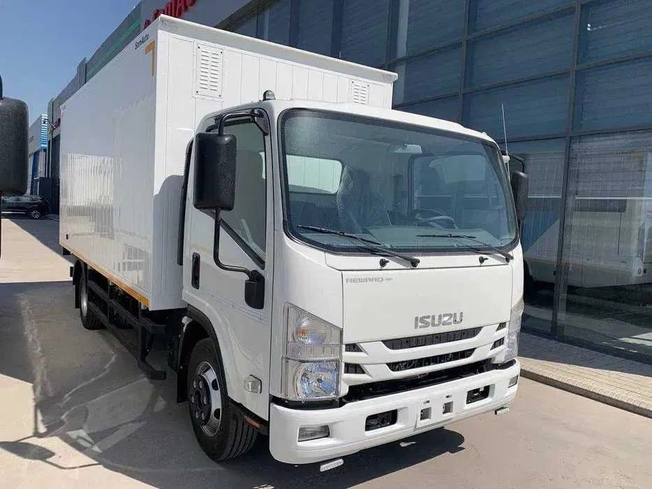Isuzu Avtofurgon