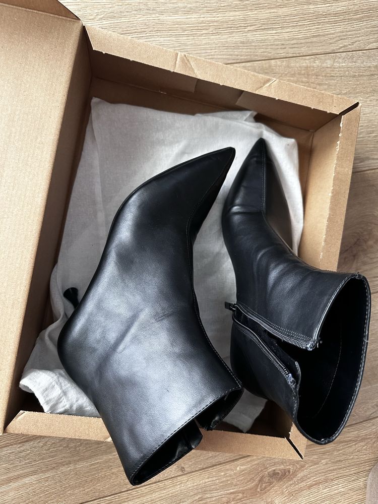 Продам сапоги Zara, туфли mango