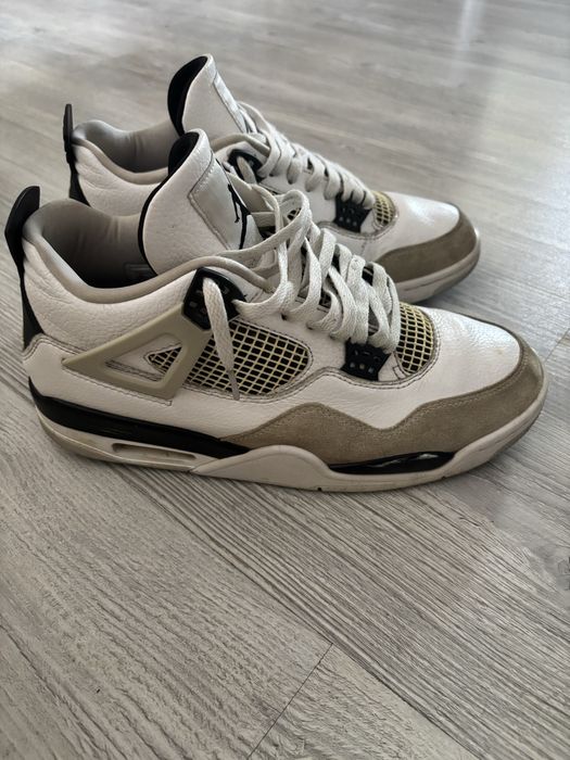 Jordan 4 Military Black