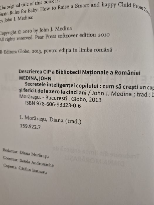 Set 2 carti despre sarcina, nastere si bebelus