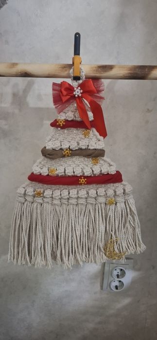 Новогодняя подвеска на дверь