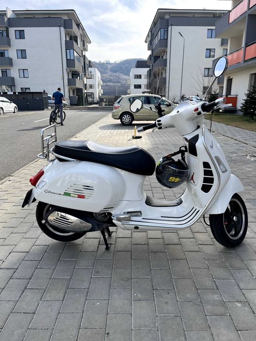 Vespa GTS 300 Super