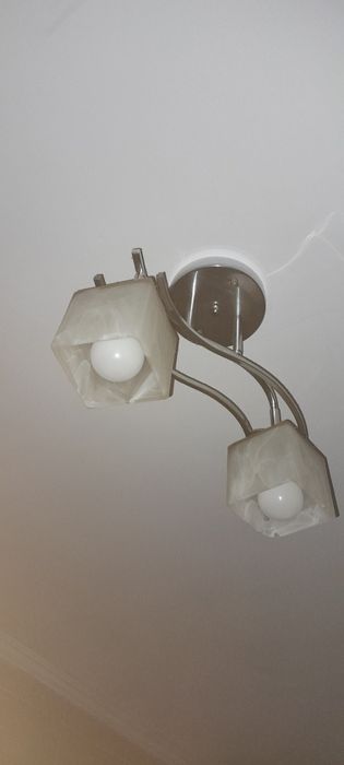 Люстра. Двух ламповый.