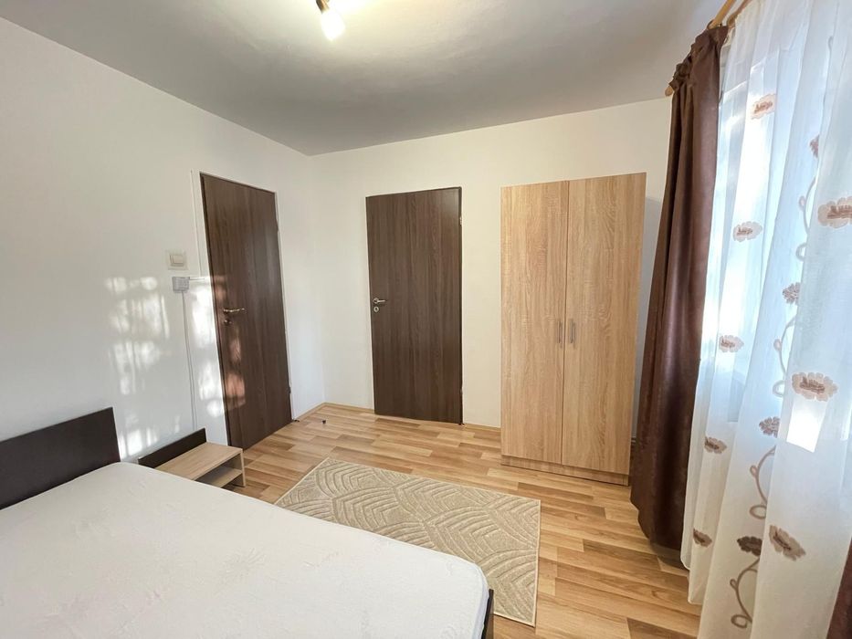 Închiriez apartament 2 camere – etaj 3, Dambu Pietros.