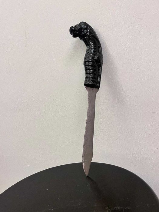 Hanger cutit baioneta decorativ maner metalic bibelou bibelouri ieftin