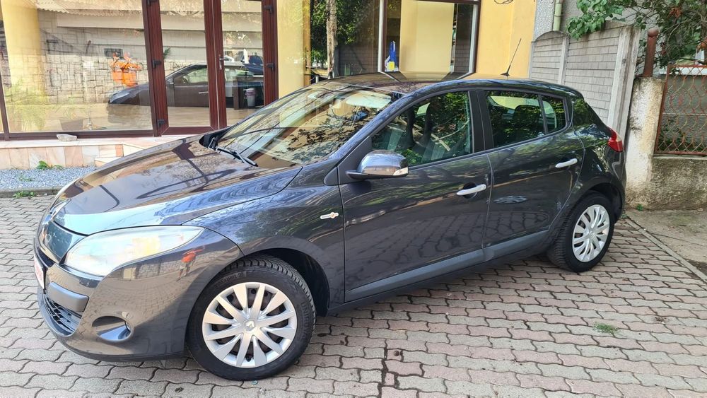 Renault Megane Vand RENAULT Megane, euro5, CASH sau in RATE !! Avans 0% !!