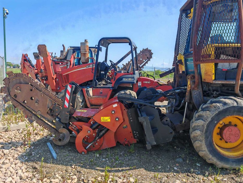 Atașament săpat șanțuri pentru tractor Unac Ditch Witch CTH120