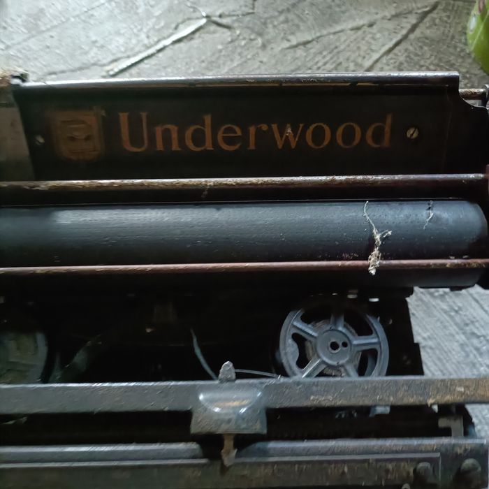 Mașina de scris Underwood