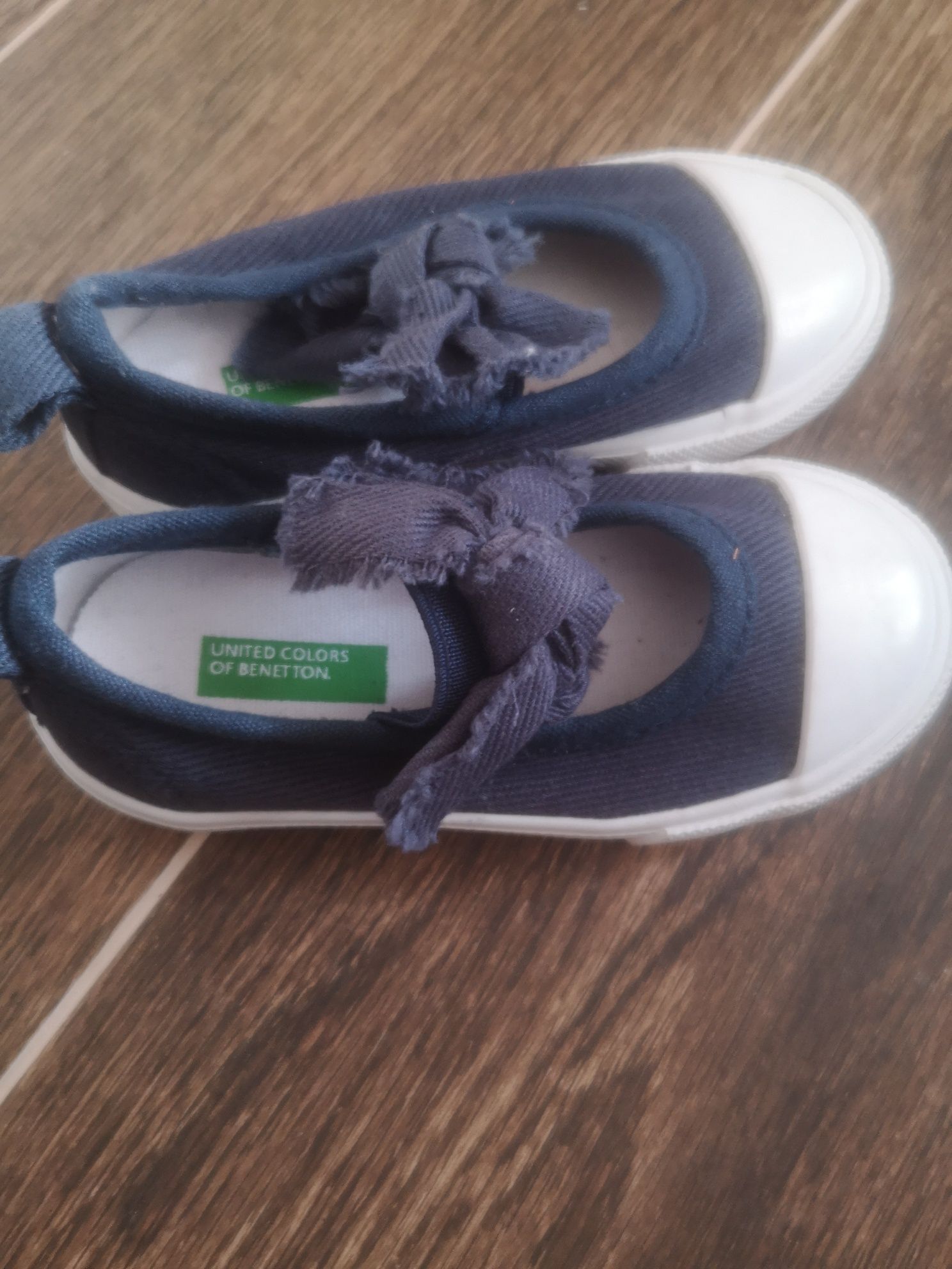 Детски обувки Benetton