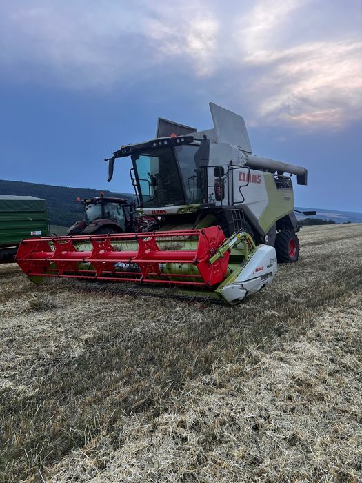 Vând/Predau Leasing  Claas Trion 520