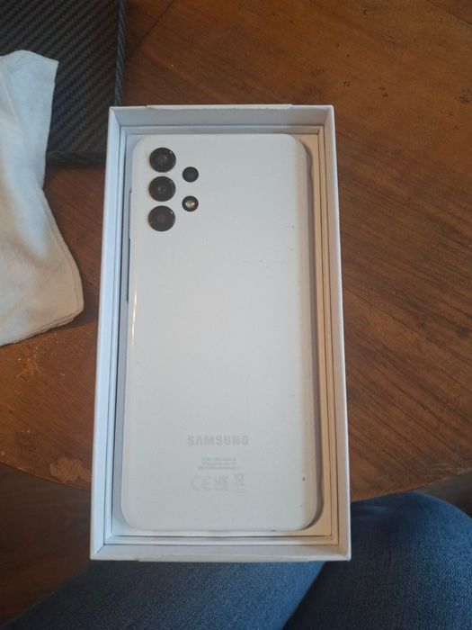 Samsung Galaxy’s A 13 и iPhone X 64 gb
