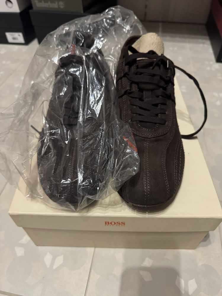 Нови обувки Hugo Boss