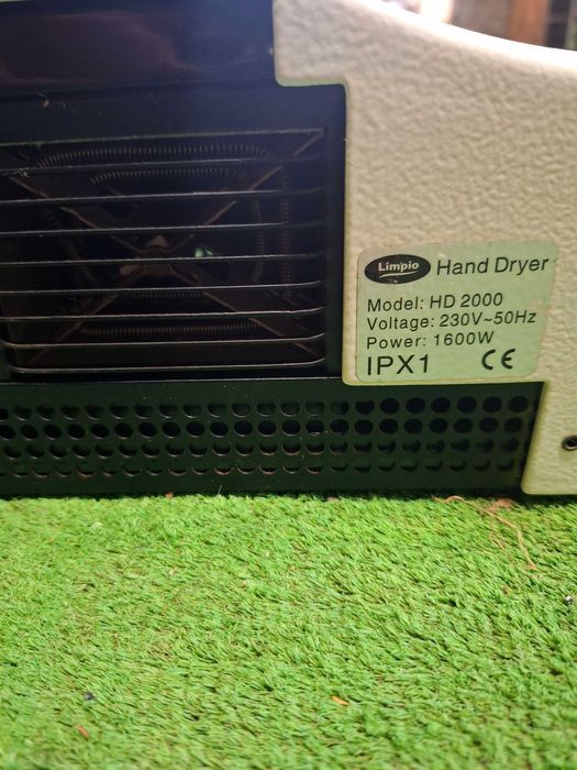 Uscator de maini profesional aluminiu 1600 W Limpio HD 2000