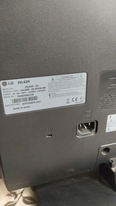Телевизор lg 20LS 2R-za