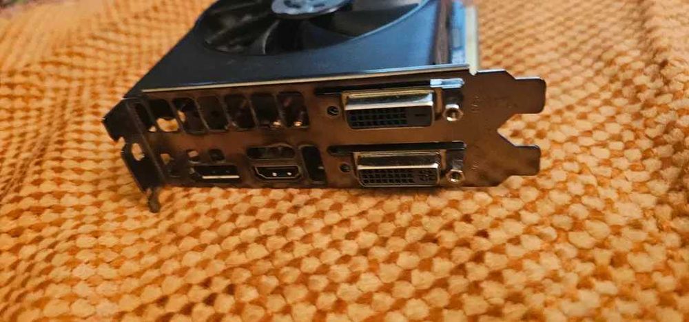 Placa video EVGA GeForce GTX 760 FTW ACX Cooling 4GB GDDR5 256-bit