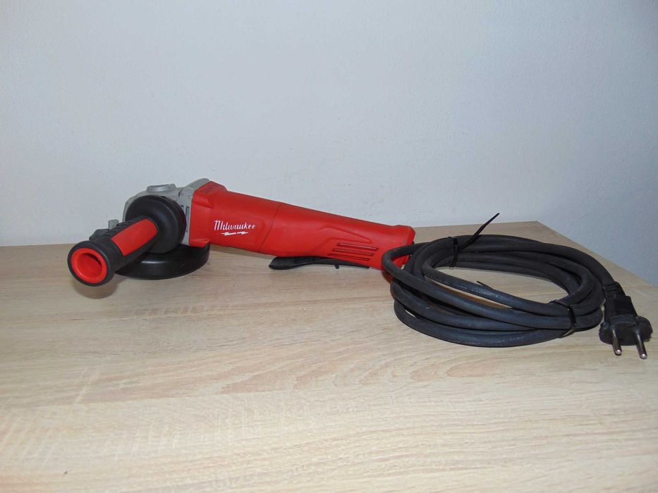 Milwaukee AGV 13-125 XSPDE flex profesional 2023