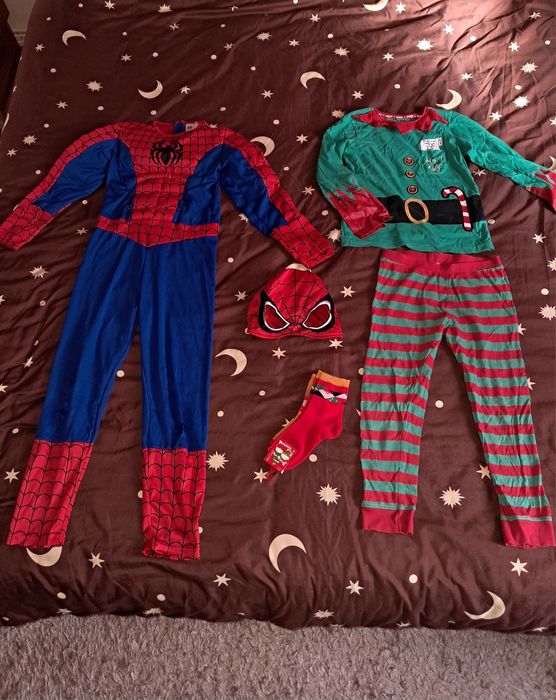 Costum Spiderman cu muschi+mască si costum spiriduș+șosetele Craciun