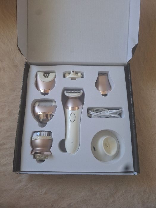 Aparat Beauty Tool Oriflame 6 în 1