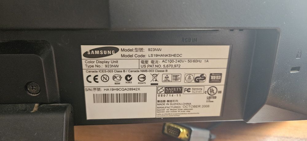 Монитор Samsung 923nw