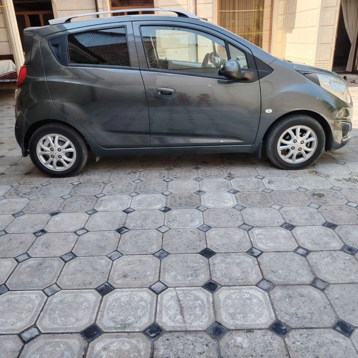 Автомобиль СПАРК