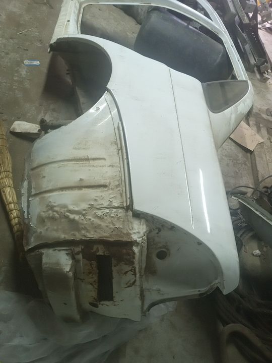 Левая бочина приора с задним стаканом