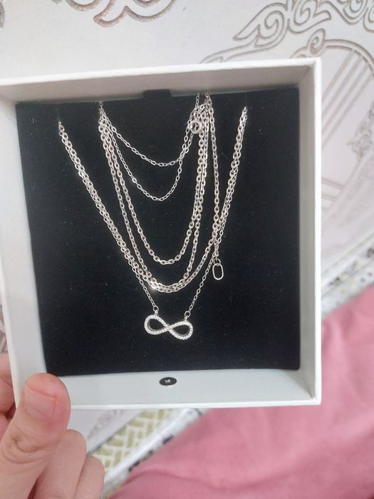 Продаются украшения серебренные