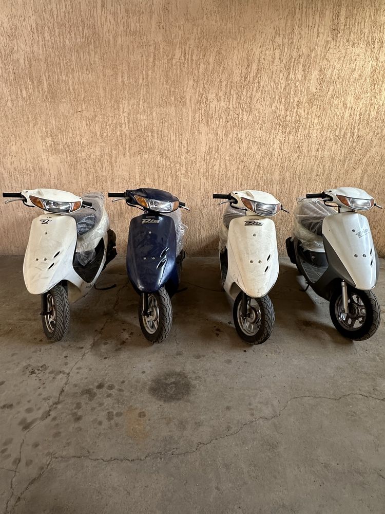 Honda Dio Свеже доставленный Мопед Скутер Af 34,35 Cesta 2001