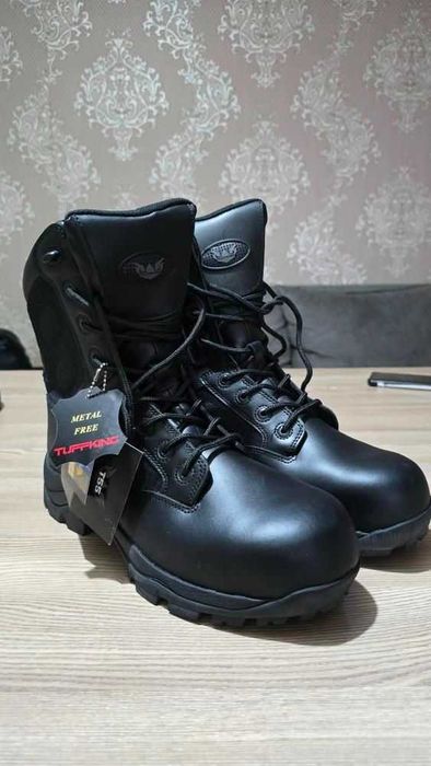 Кубинки TUFFKING работни с метално бомбе – устойчиви и издръжливи