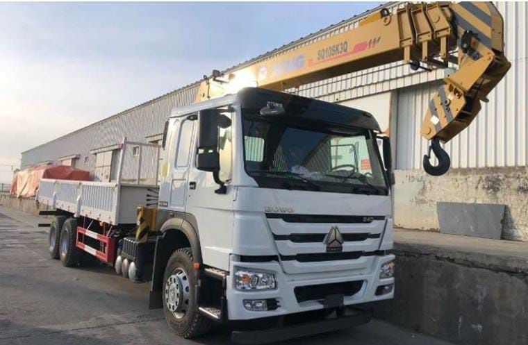 Манипулятор қызметі қала және облыс бойынша тасмалдау қызметін ұсынам.