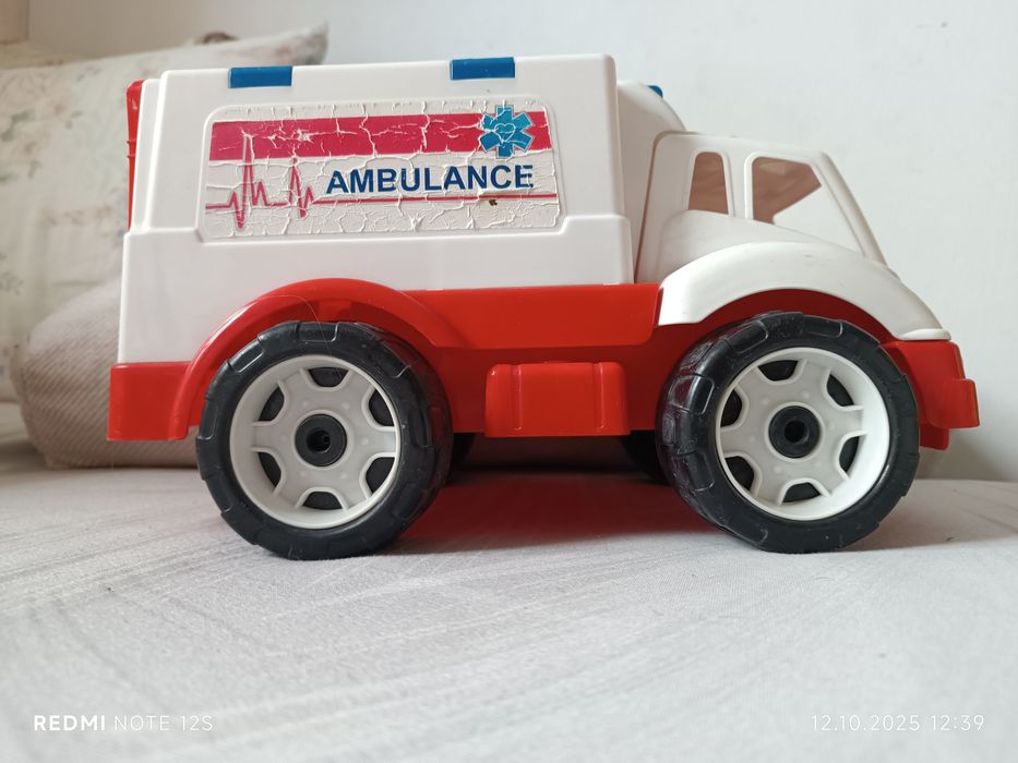 Ambulanta de jucarie