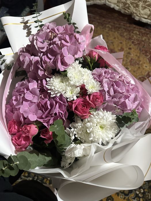 Цветы продается новые свежие