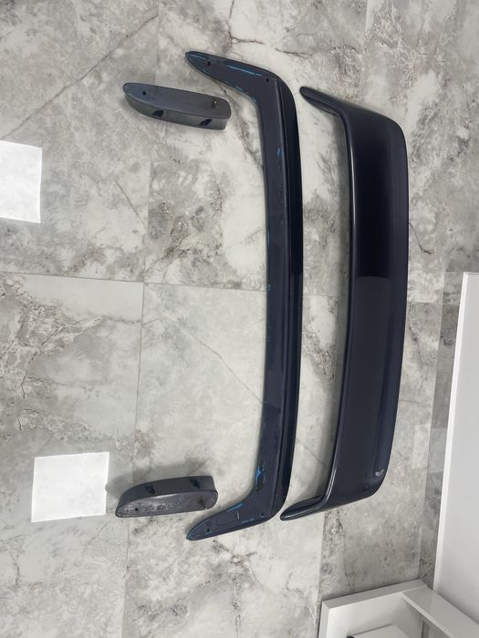 ОЕМ ГТ2 крило Бмв е36 купе