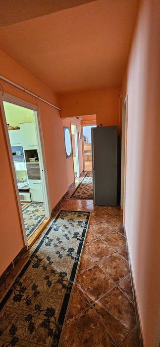 Apartament cu 4 camere, 2 băi, 2 terase – ultracentral, Sovata