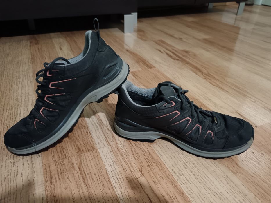 LOWA Inoxx Gore-tex Lo