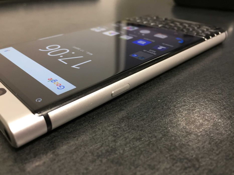 Vand BlackBerry Keyone