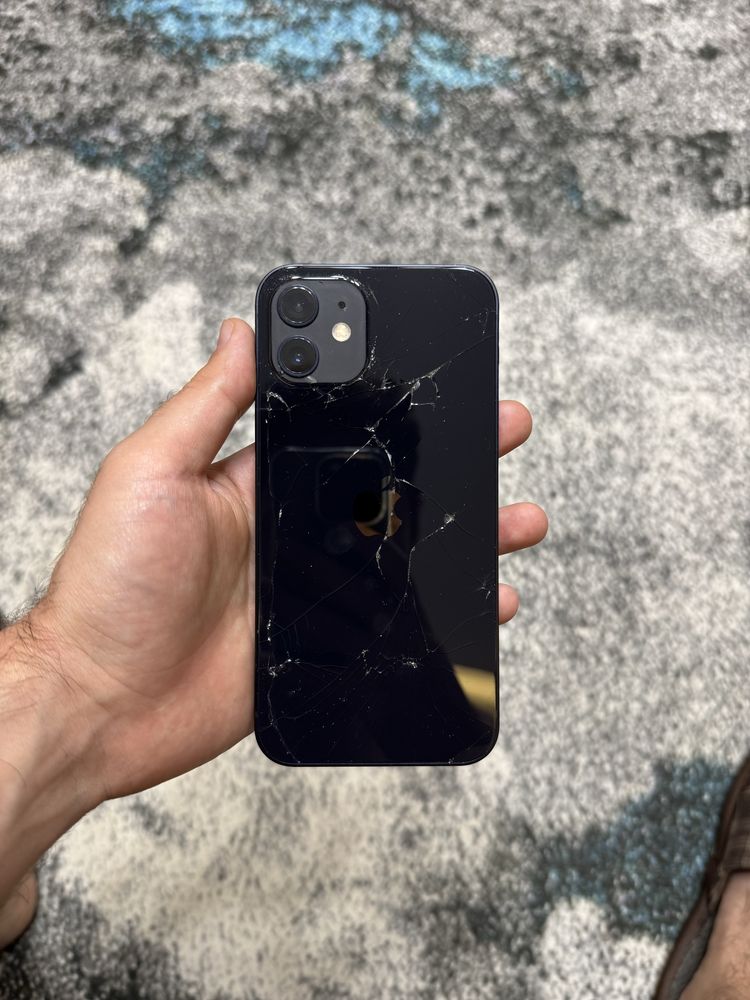 Продается iphone 12 черный, 128гб