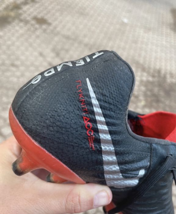 Ghete de fotbal Nike Tiempo ACC