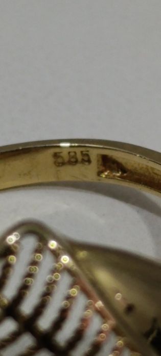 Тилла узук, проба 585, вес 2,35 размер 18