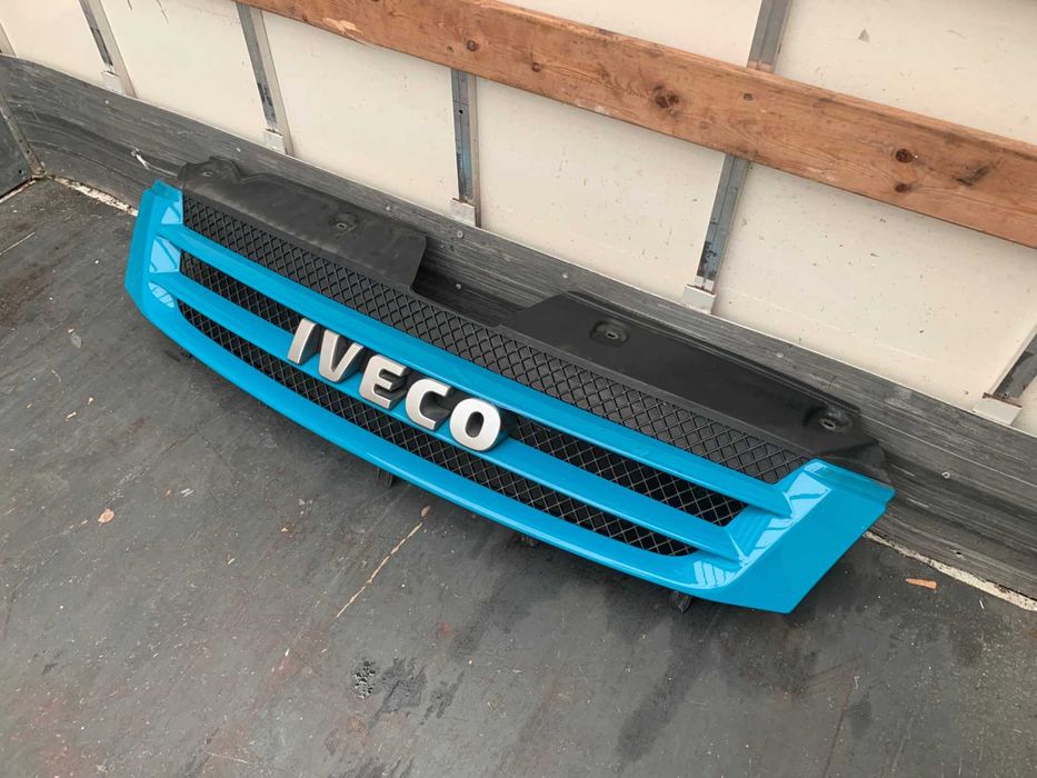 Оригинална решетка/маска за Iveco Daily до 2012г