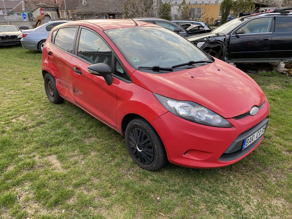 Ford fiesta/1.2 benzina-GPL/euro 5/avariata