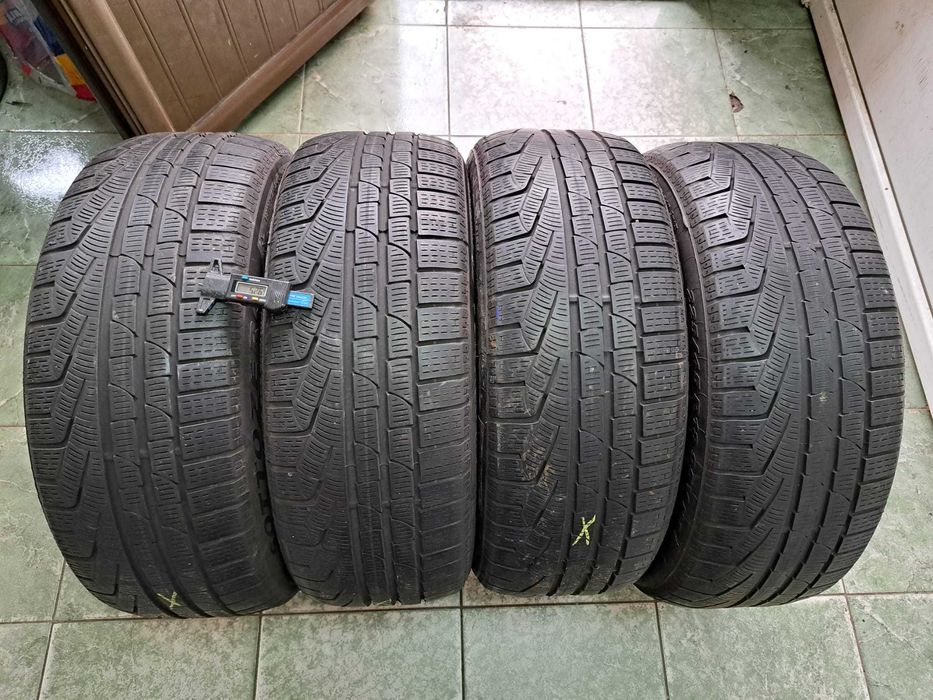 4 anvelope 225/45 R18 Pirelli runflat