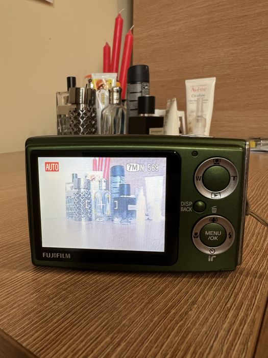Фотоапарат Fujifilm Finepix, 7,2 Mp (+подаръци)