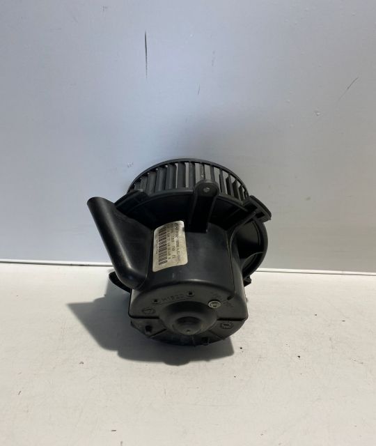 Ventilator Habitaclu pf2a2b9506 Peugeot 307 prima generatie