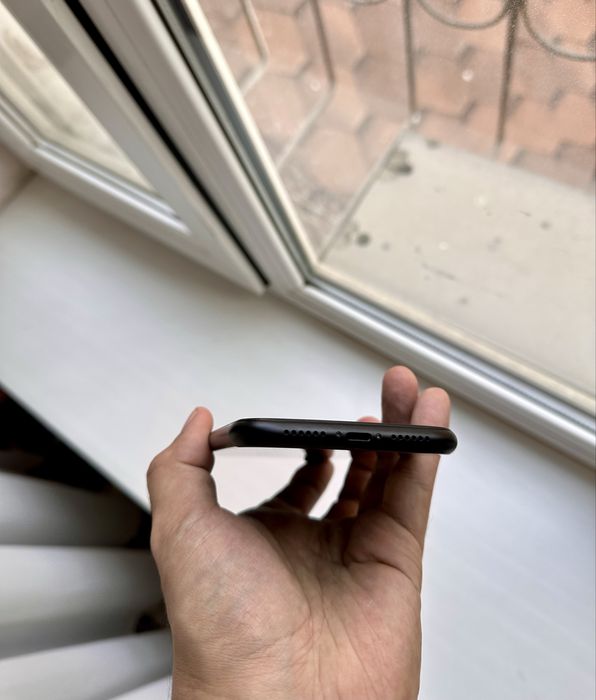 iPhone XR Black 256GB 79%