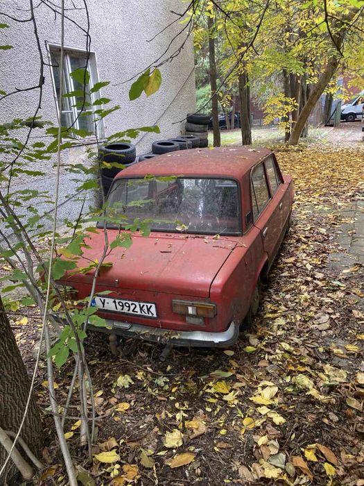 Лек автомобил Lada 1300